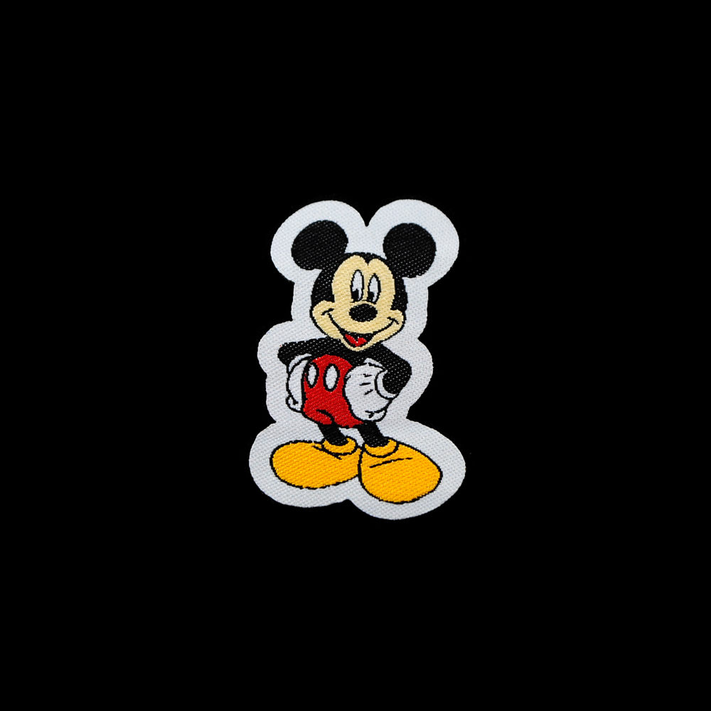 Нашивка тканевая Miki Mouse 3,4*5,2см код товара 23062 - Нашивка Вышивка, Ткань
